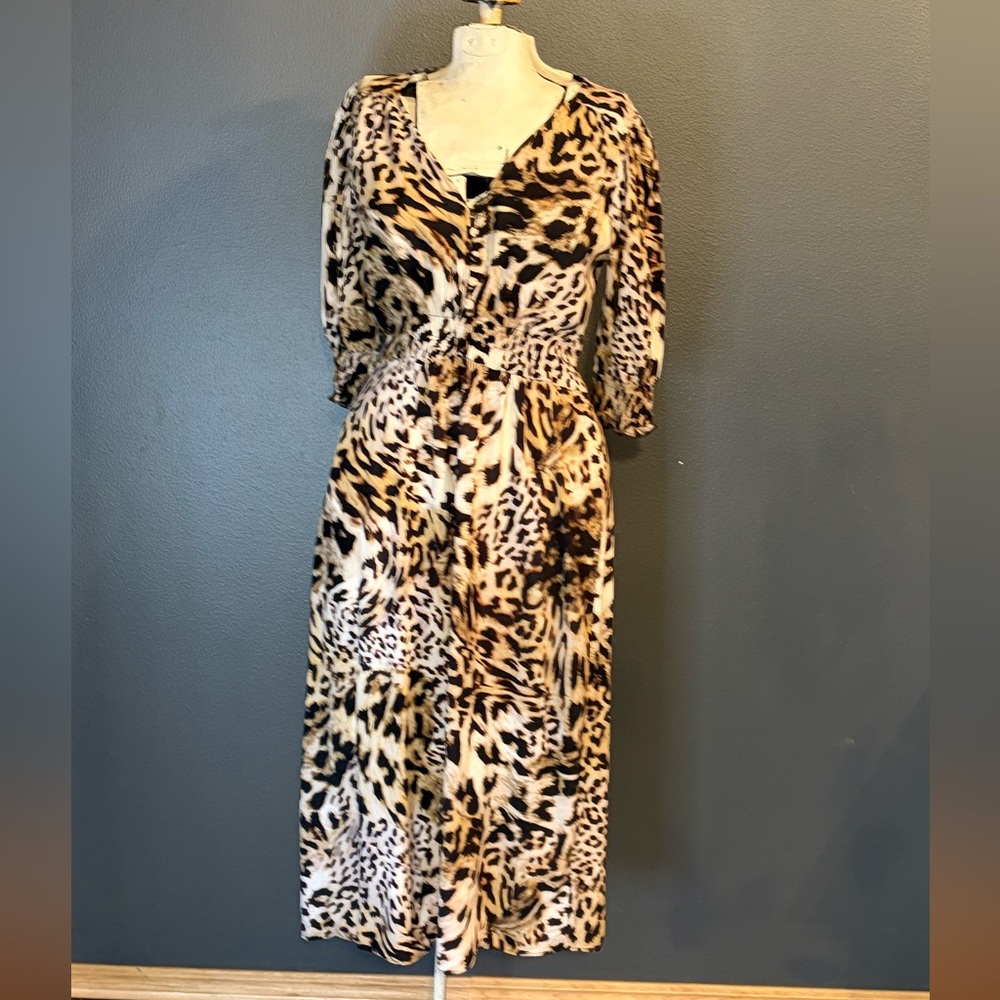 Banana Republic Cheetah Animal Print Long Sleeve V-Neck Dress Sz 6